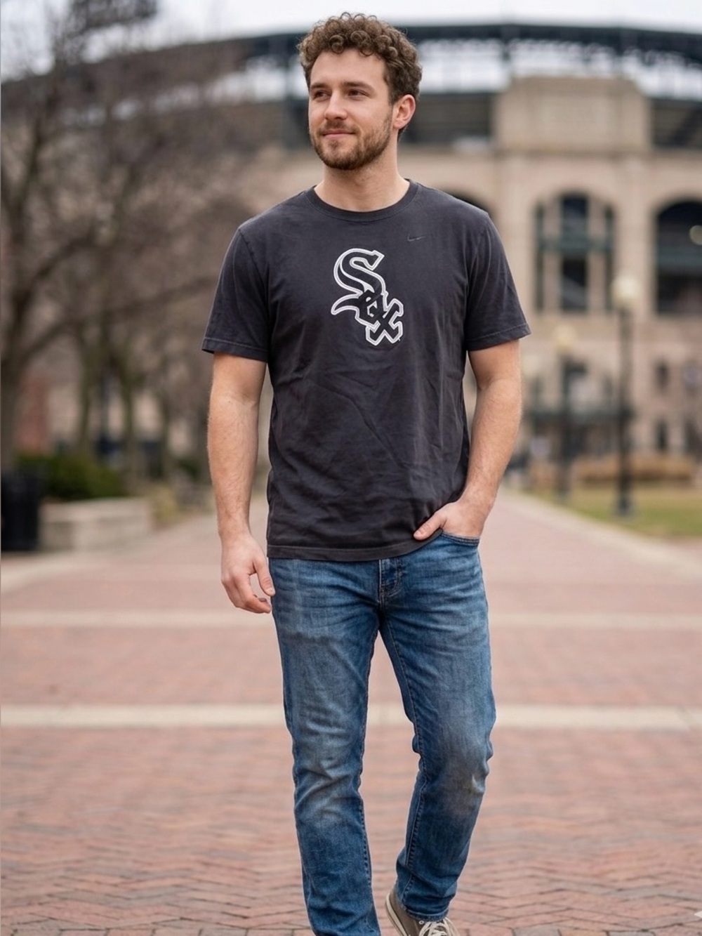 Nike Regular Fit Chicago White Sox Logo Short-Sleeve Cotton T-Shirt Sports